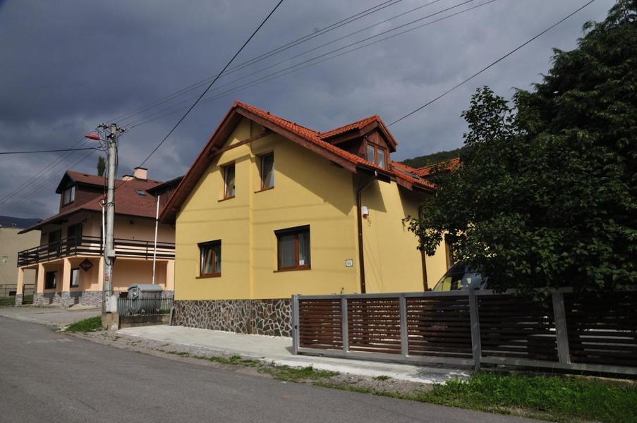 Ubytovanie Ahoj v prírode Mýto pod Ďumbierom Exterior foto